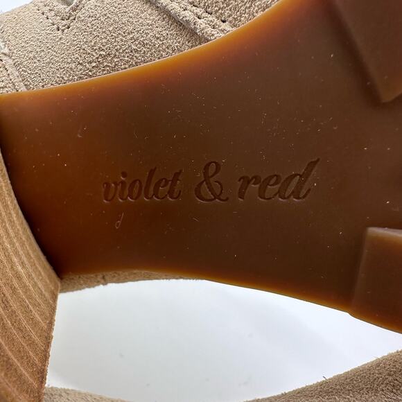 Violet & Red Loaded Knit Cuff Bootie Block Heel Faux Suede Tan Womens Size US 7 - Picture 8 of 9